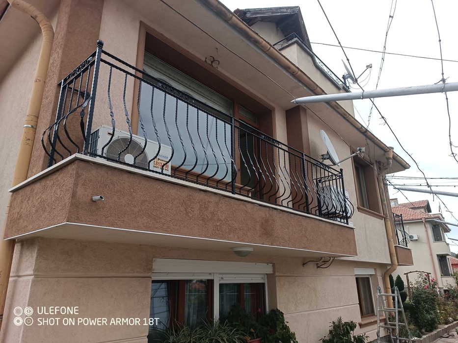 Парапети от метал ,  и алуминии за тераси и стълбища