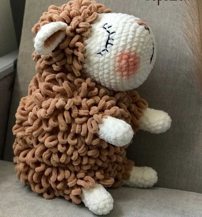 Плюшени играчки ръчно плетени