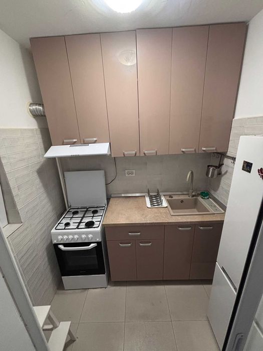 Proprietar inchiriez garsoniera Lujerului renovata/utilata 380 euro