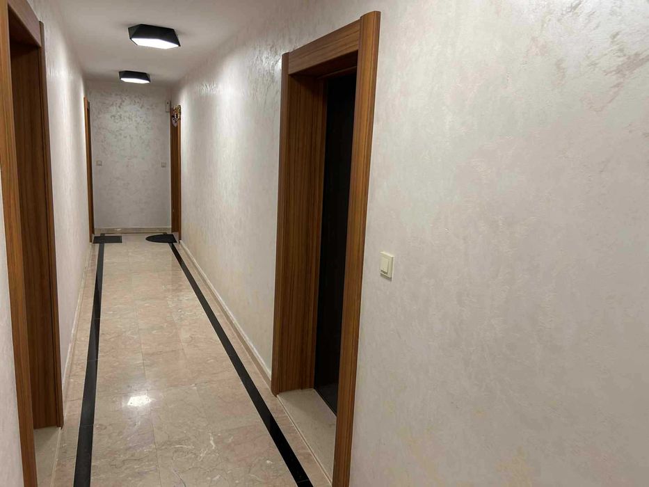 Продава се Двустаен апартамент в Пловдив, Беломорски - 74 кв.м за 1825 €/кв.м - Снимка #13