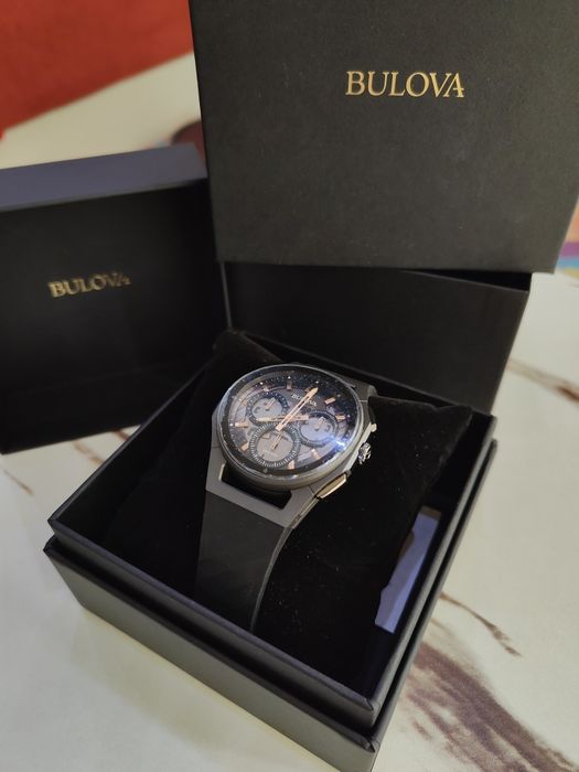 Мъжки часовник Bulova Curv 98A16 ЧИСТО НОВ