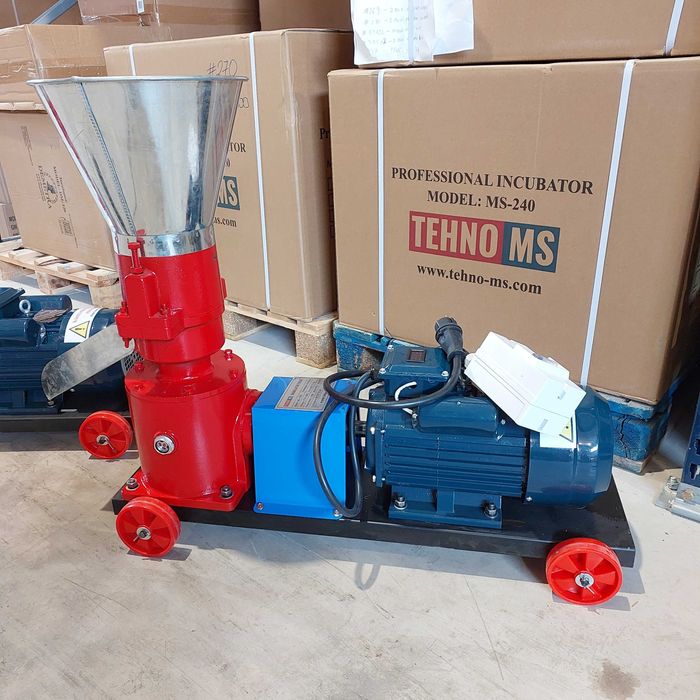 Гранулатор за фураж, Машина за гранули, преса KL-140, 1100 кг/ч 3 кВт