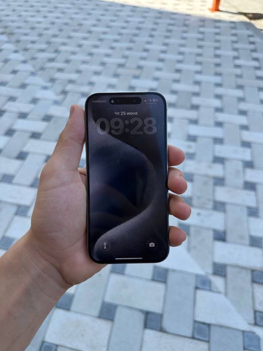 iphone 15 pro.