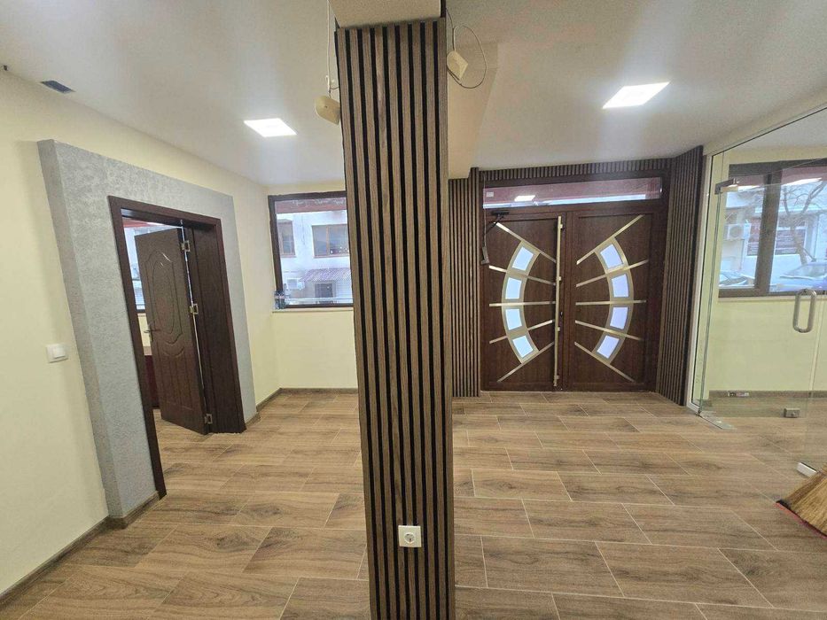 Дава се под наем Офис в Варна, Гранд Мол Варна - 100 кв.м за 747.66 € - Снимка #6