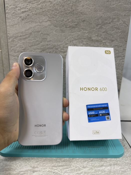 Honor 600 lite yengi