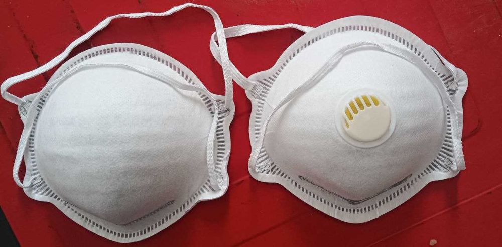 Респиратор фильтрующая с клапаном выдоха