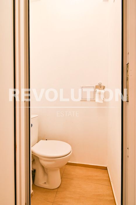 Дава се под наем Двустаен апартамент в София, Център - 78 кв.м за 500 € - Снимка #9