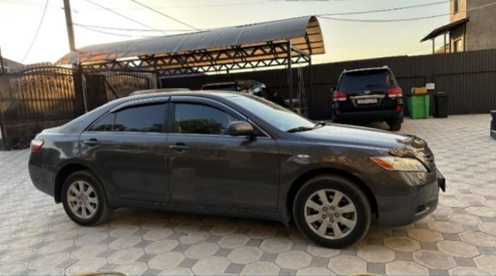 Аренда авто Camry 40