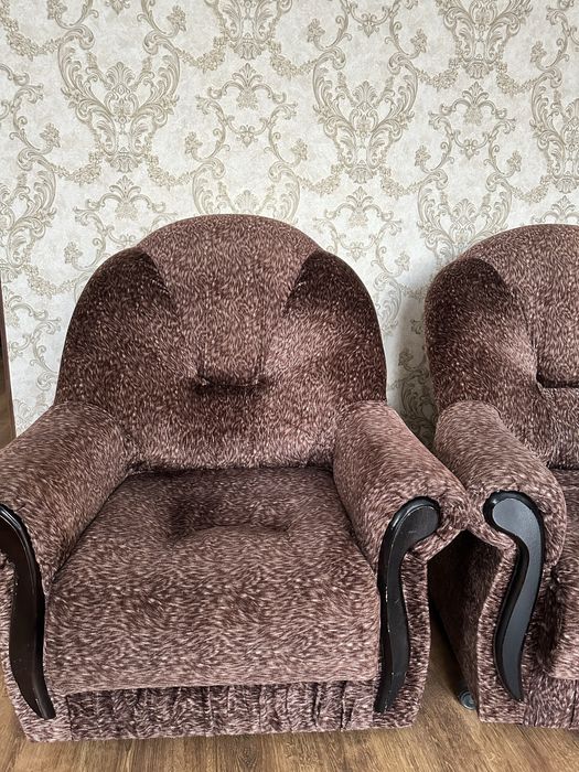 Продам кресло пару