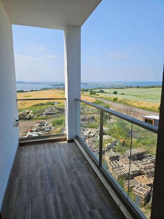 Тристаен апартамент пред АКТ 15 в ж.к Меден Рудник зона В