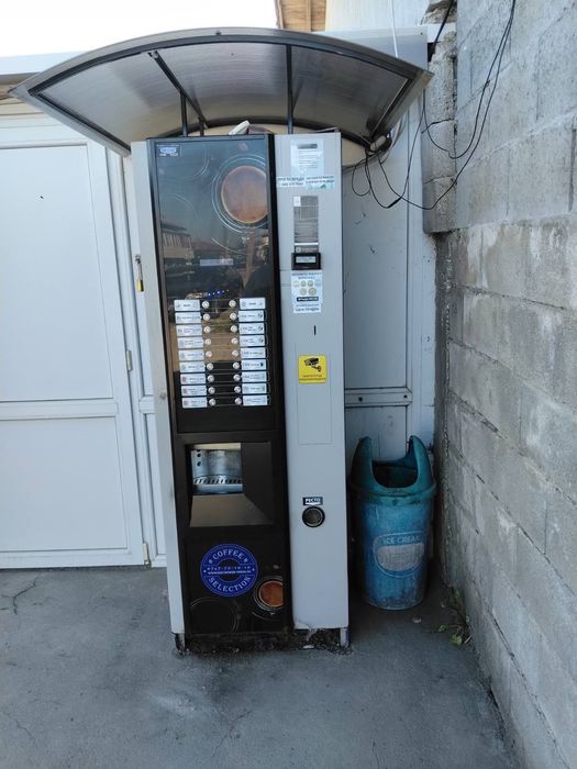 вендинг автомат за кафе Zanussi Spazio.