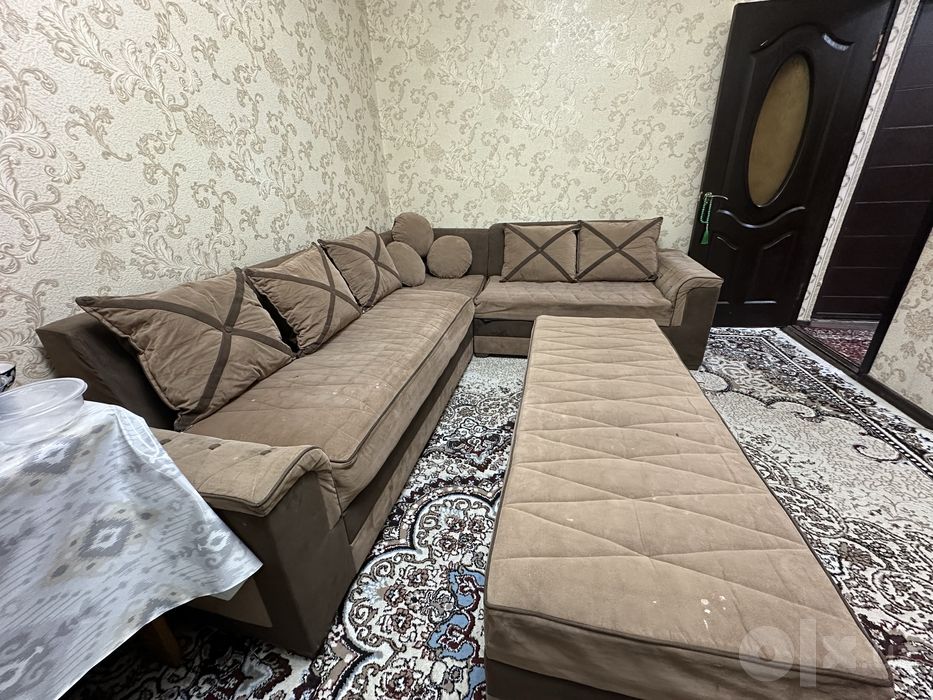 Ugalok divan sotiladi. Уголок диван
