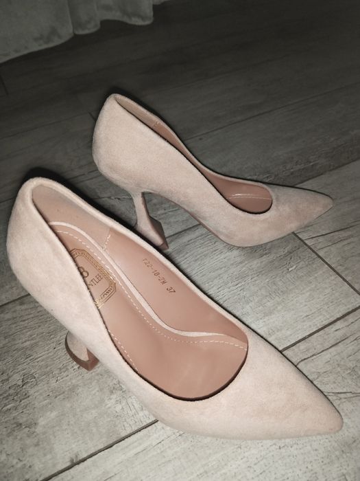 розовые туфли женские