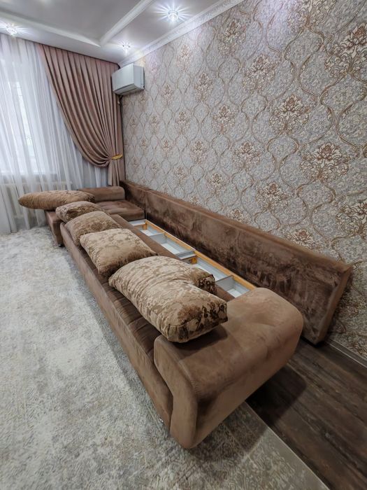 Диван в хорошем состоянии
