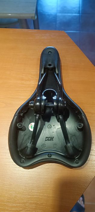 Șa bicicleta pentru adulți DDK