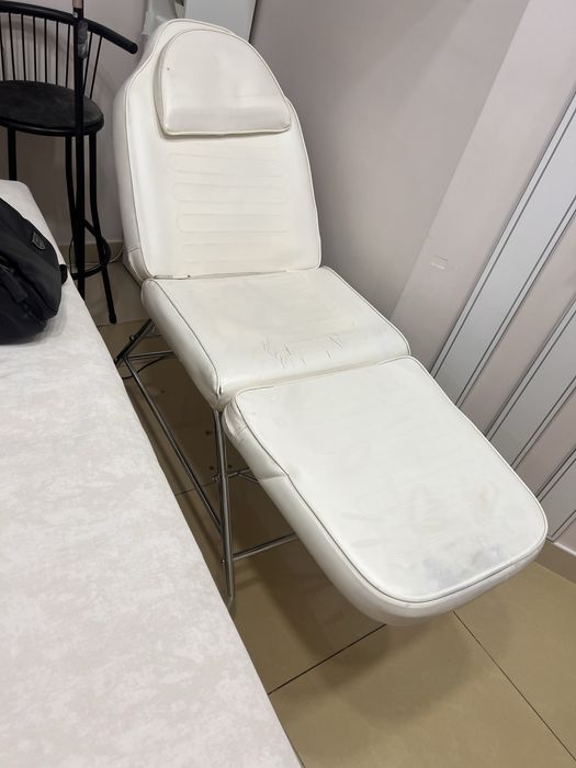 Продам кушетку в хорошем состоянии