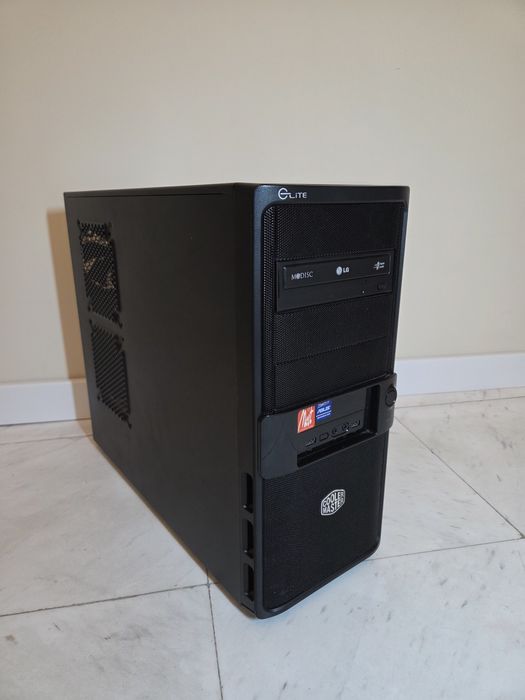 Настолен компютър