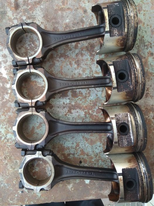 Продам запчасти на двигатель Ка 24