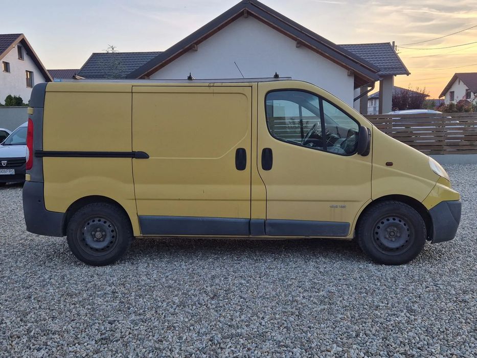 Renault TRAFIC Renault Trafic 2.l Diesel 115 CP - Tva Deductibil