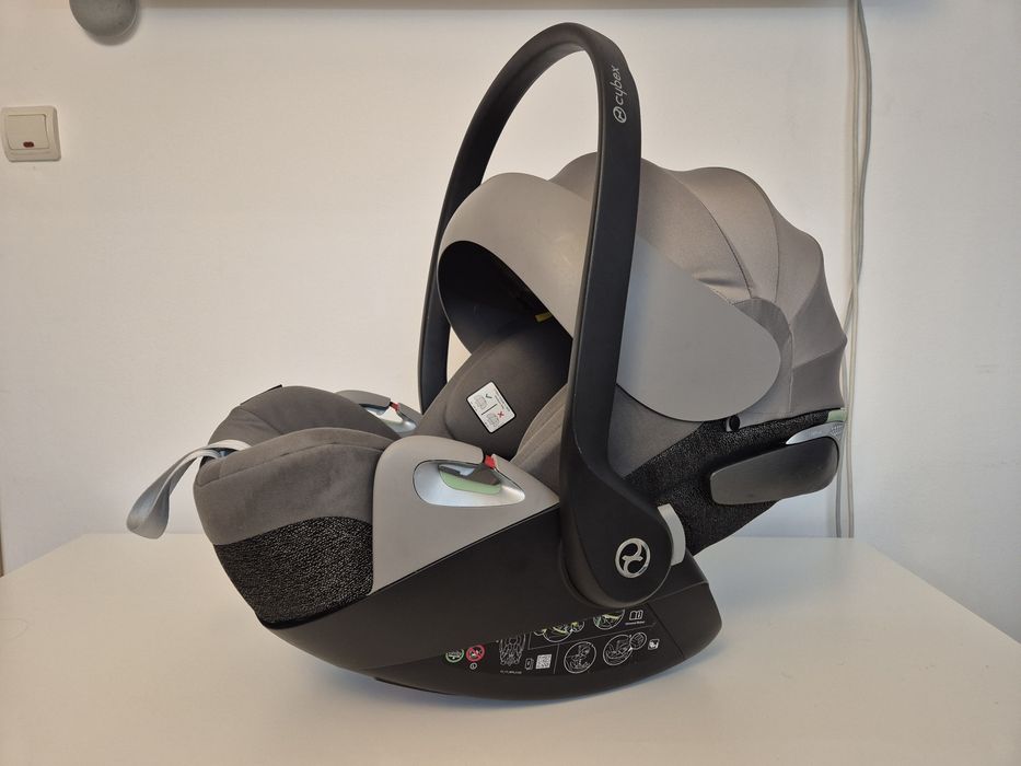 Scoica auto Cybex Cloud T Platinium 0-24 luni