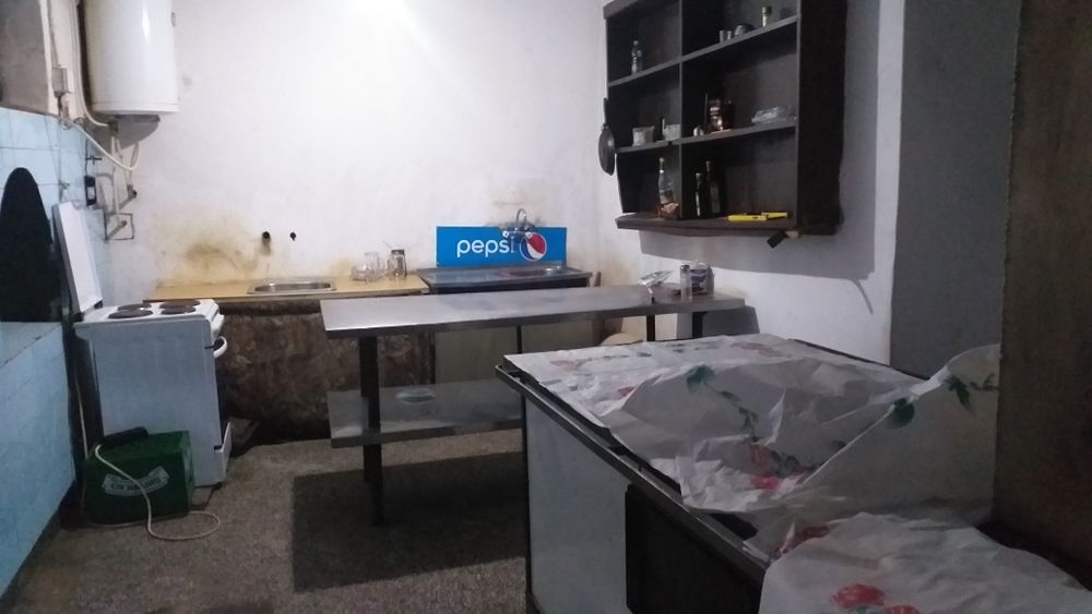 Давам под наем ресторант, магазини, промишлено помещение