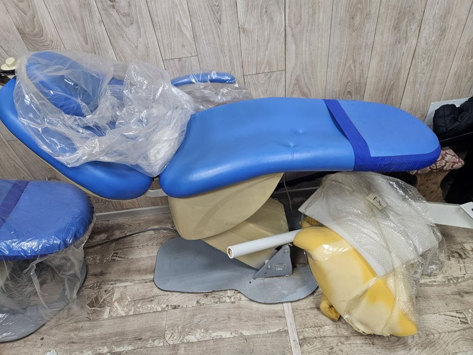 Стоматологические кресло