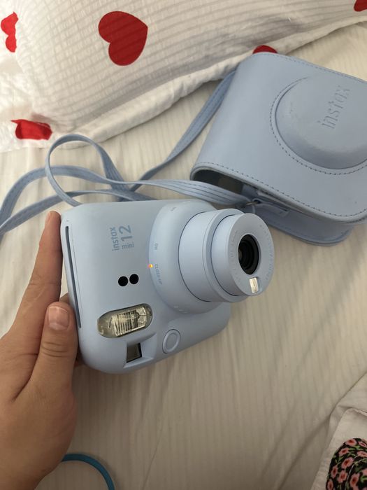 Instax Mini 12 продам