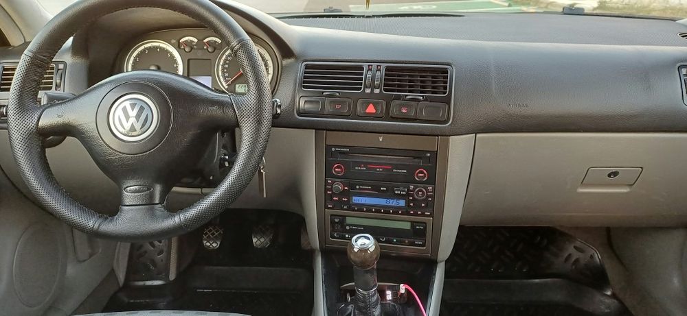 Volkswagen Beetle 2004 benzină, 1.401 € — imagine 2