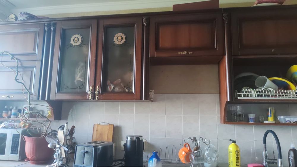 Отдаю б/у кухонный гарнитур