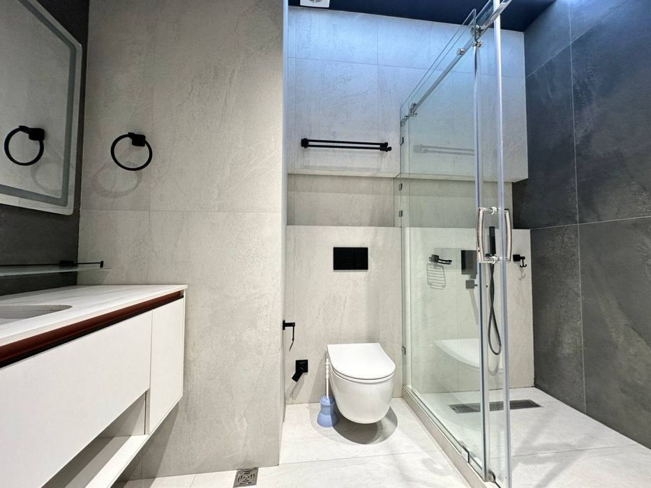 Жк Gardens! Стильная 2х комнатная квартира! Новый авторский ремонт!