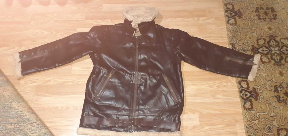 Geaca piele inblanita masura L