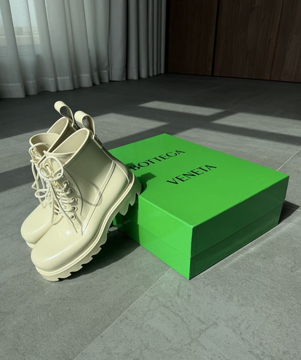 Гумени боти Bottega Veneta