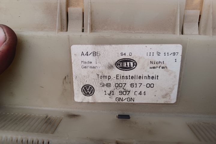 Comanda clima 1J1907044 1J1907044 Volkswagen VW Passat B5
