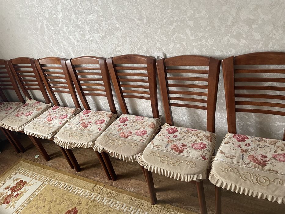 Стулья для гостиной