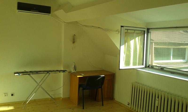 Дава се под наем Тристаен апартамент в София, Център - 70 кв.м за 790 € - Снимка #5