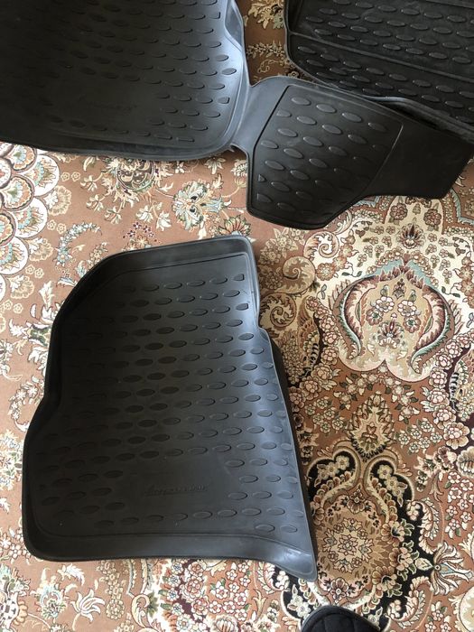 Продам полики в авто