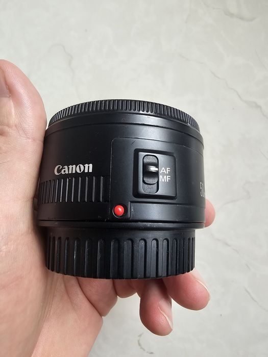 Объектив canon 50mm 1.8
