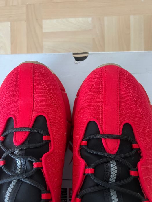 Reebok x La Casa de Papel Zig Kinetica II