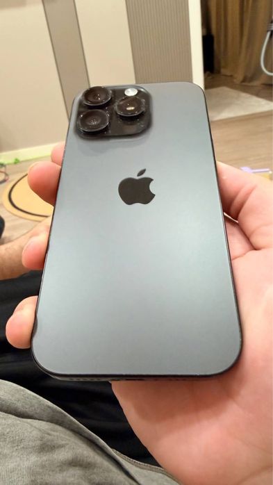 Iphone 16 pro, бу