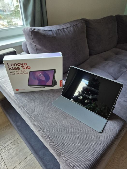 11 инча Таблет LENOVO IDEA TAB с оригинален кейс и писалка
