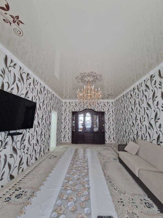 Двухэтажный Дом 8 комнатный