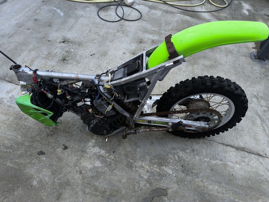 Само на части Kawasaki klr 250 Кавазаки клр