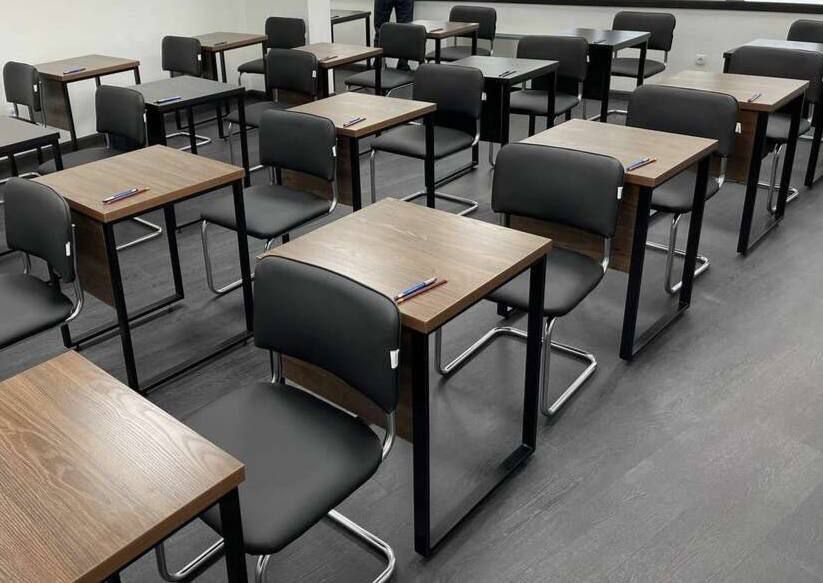 Parta stullar oʻquv markazi uchun