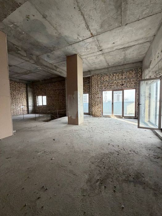 Квартира ЖК Gardens 5/8-9/9 190 м2