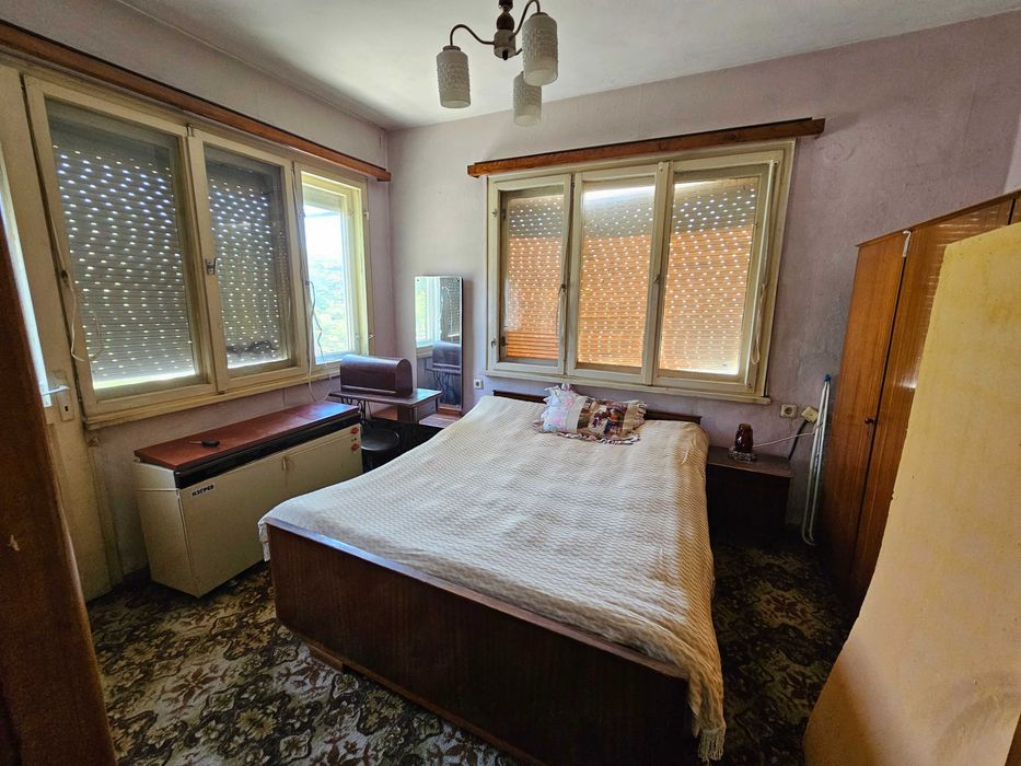 Продава се Четиристаен апартамент в Горна Оряховица - 105 кв.м за 810 €/кв.м - Снимка #1