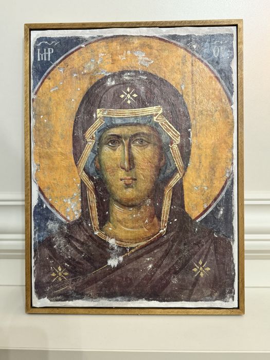Icoana Maica Domnului  lucrare decorativa pe suport ceramic, aspect antichizat