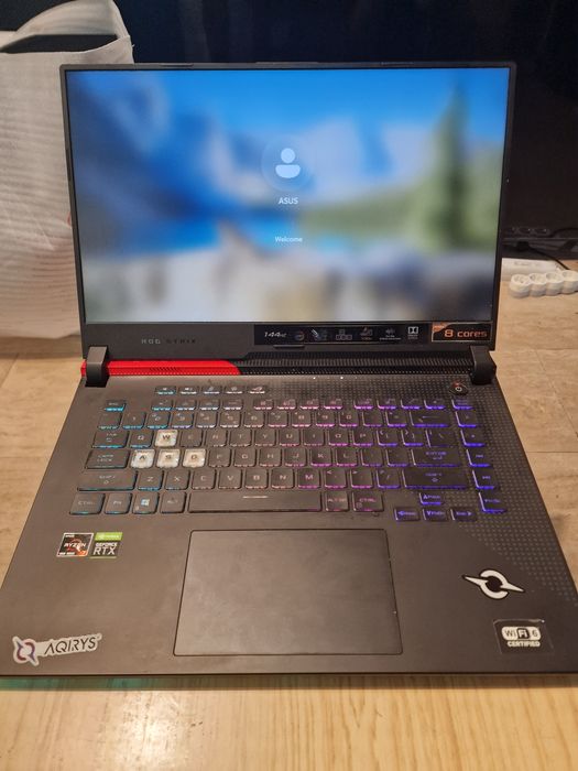 Laptop Asus Rog Strix G513