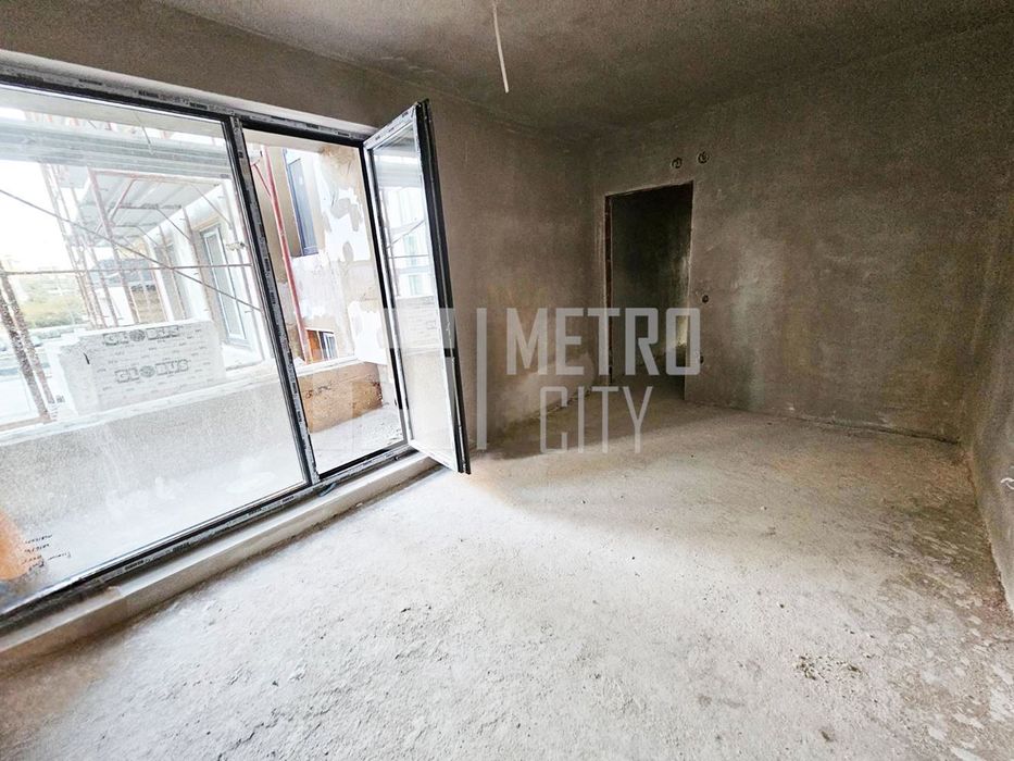 Продава се Тристаен апартамент в София, Овча купел - 126 кв.м за 1631 €/кв.м - Снимка #4