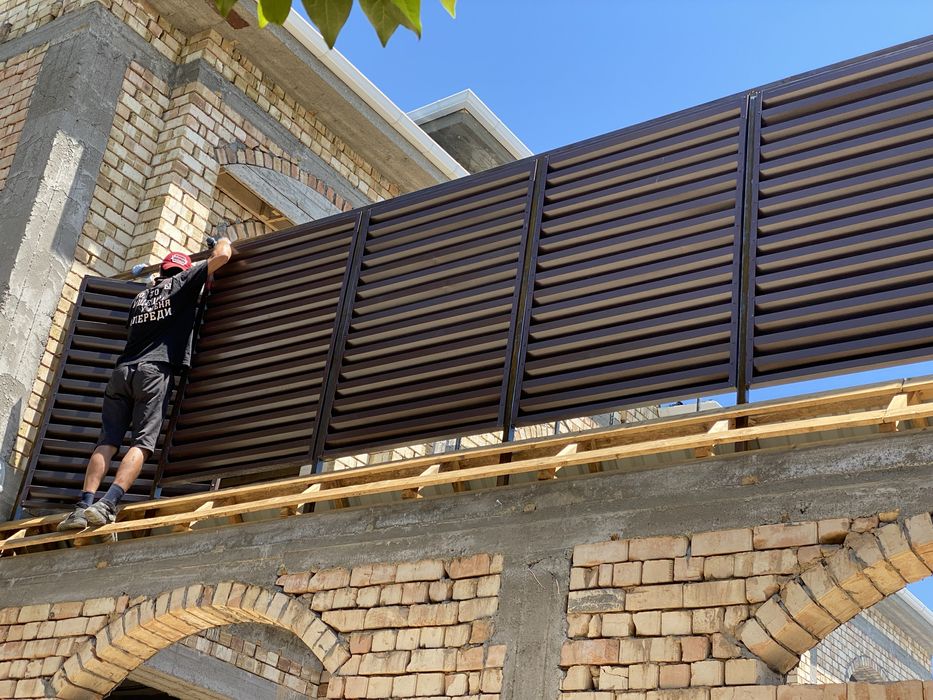 ЖАЛЮЗИ металлический забор перегаротка