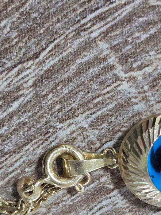 Златна гривна 18 карата